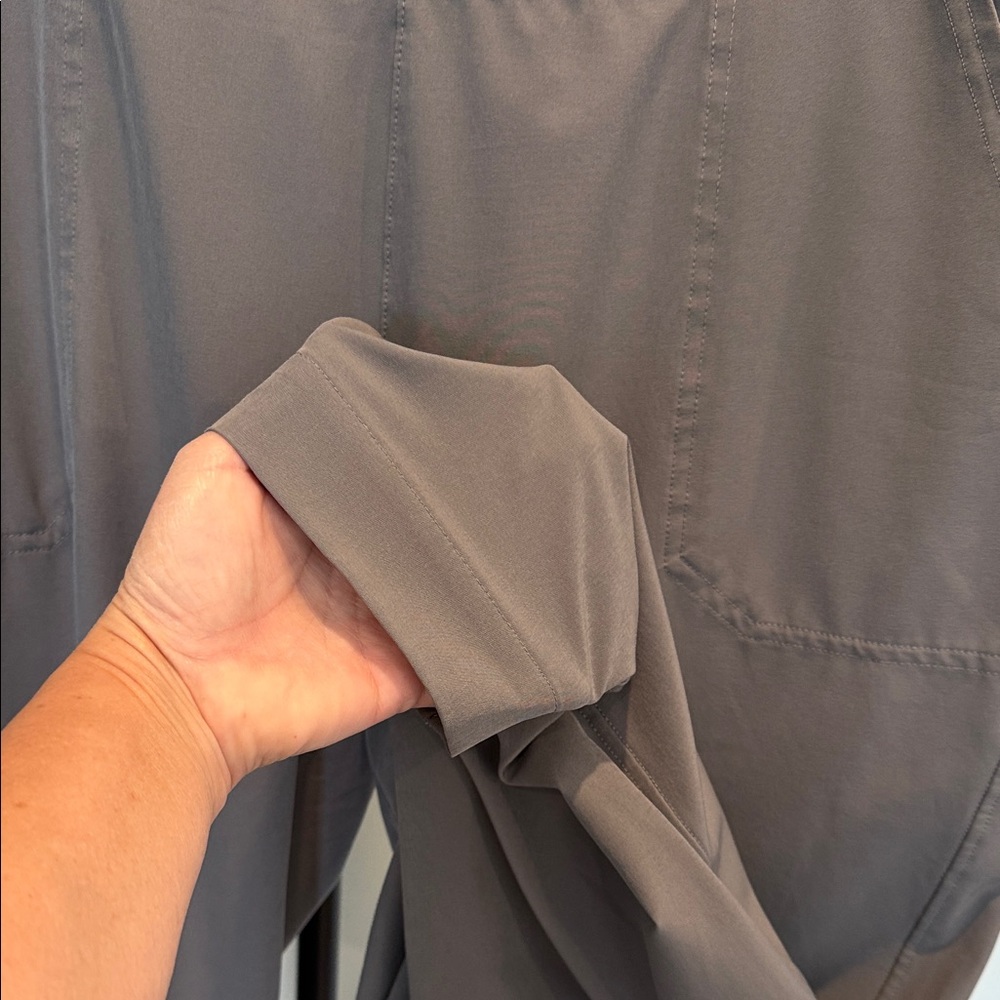 Patagonia Grey Lightweight Casual Women's Pants size L - Picture 9 of 15
